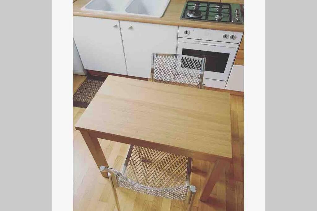 House Bologna Stazione Mazzini Flat X 2 Apartment Ngoại thất bức ảnh